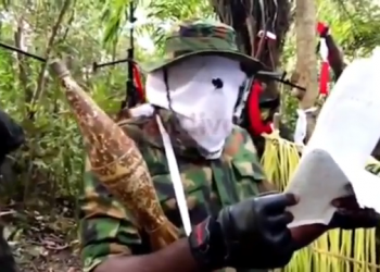 Niger-Delta militants are threatening to attack Lagos and Abuja, some four years after they ceased fire.