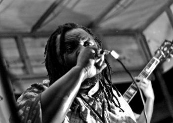 Winning Jah performing on stage at Pinerolo Para Olympic Stadium.2006