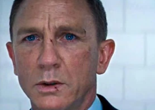 Daniel Craig