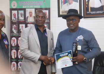 Awards : Ekweremadu Congratulates DTHA Speaker, Oborevwori