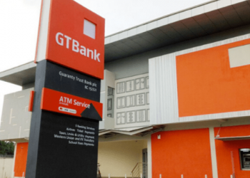 Court Verdict On Takeover Of GTBank By Innoson Motors Over N32bn Debt: Customers In Panic Withdrawal Of Money In Lagos.