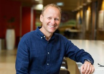 Professor Alex Sigal is member of faculty at the Africa Health Research Institute and associate professor at the University of KwaZulu-Natal