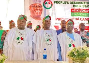 Atiku promises high-quality schools and a thriving economy during his last state rally in 2023.