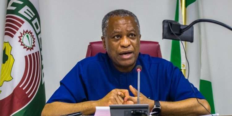 Angered by Simon Ekpa’s threats to cancel the 2023 elections, the Nigerian government has summoned the Finnish ambassador.