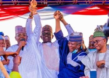 Here’s how the governor of Zamfara lost the election despite widespread support for him