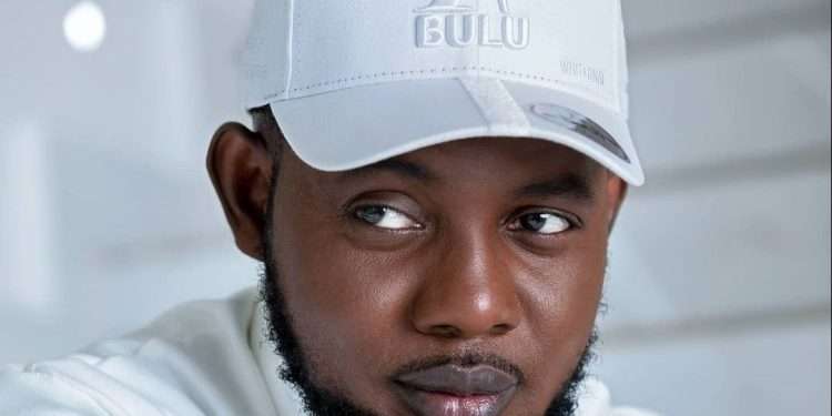 Actor and comedian AY Makun discusses the recent elections in Lagos and criticizes the incumbent, FFK.