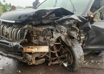 In Ogun on June 30, a car rams into a truck, killing three and injuring one.