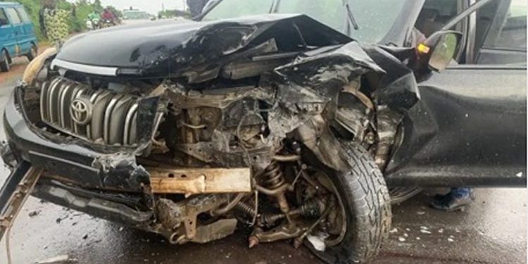 In Ogun on June 30, a car rams into a truck, killing three and injuring one.