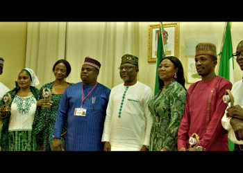 Obaland TV/Magazine presents Best Immigration team award 2023