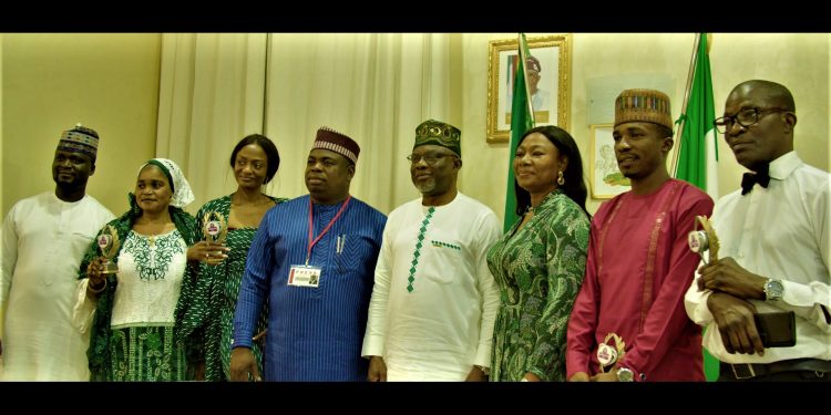 Obaland TV/Magazine presents Best Immigration team award 2023