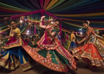 10 people die of heart attacks in India after dancing 'Garba'
