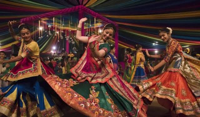 10 people die of heart attacks in India after dancing 'Garba'