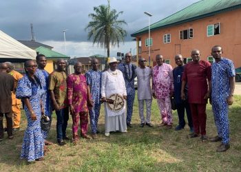 Okotie-Eboh Grammar School Class 88′ Felicitate With Oke Odjegba