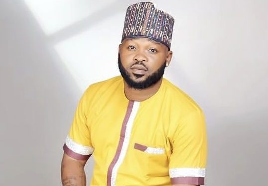 Popular Nigerian actor and movie director, Azeez Ololade Ijaduade, has reportedly been shot by a police officer in Iperu, Ogun State.