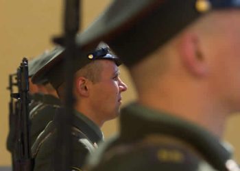 Breaking News: Tragedy Unfolds as Russian Teenager Fatally Shoots Classmates, Leaving Five Injured