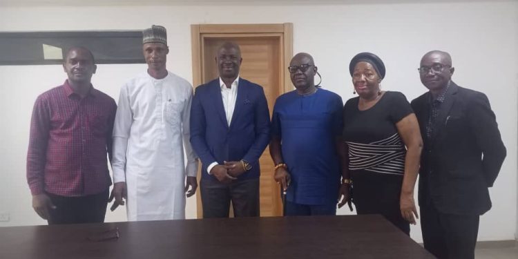 Edo State Government Commended by Uromi Peoples Movement for Reviewed Security Architecture