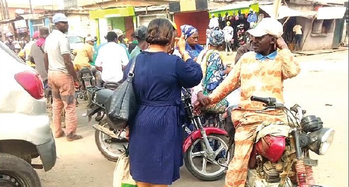Policemen, okada riders clash as Lagos enforces ban