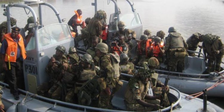 Navy seeks speedy prosecution of oil thieves