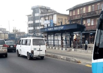 Residents lament as hoodlums terrorise Lagos community, stab man