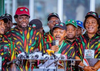 Federal Government and Organised Labour on Wednesday adjourned the minimum wage