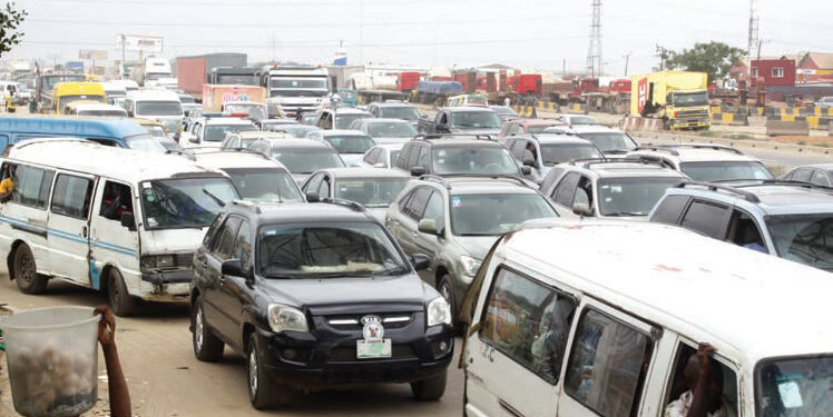 Two fallen trucks worsen gridlock on Lagos -Ibadan Expressway, commuters groan