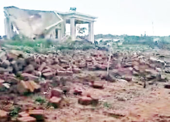 Policemen allegedly lead land grabbers to demolish property in Delta