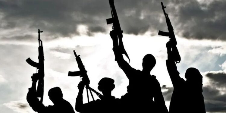 Travellers were kidnapped and one person was shot on the Sagamu-Ijebu-Ode expressway on Sunday