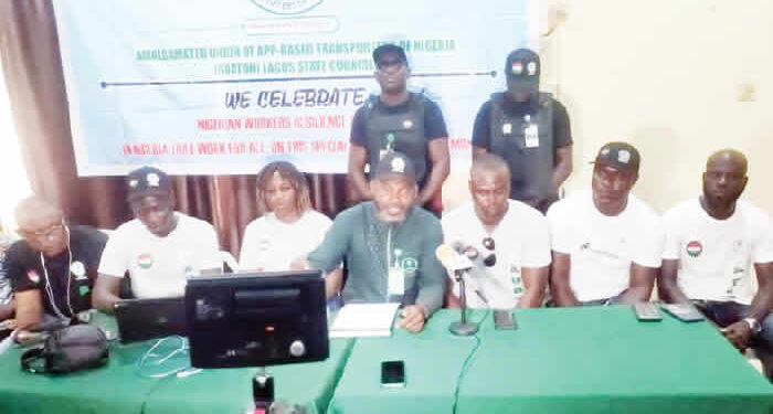 E-Hailing Drivers Reject Fare Reduction and Threaten Strike