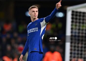 Chelsea Excludes Cole Palmer from UEFA Conference League Squad as Jadon Sancho Joins