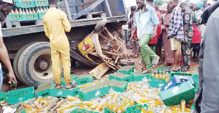 Six Dead and Five Injured in Oyo Road Accident