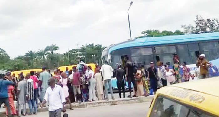 BRT Bus Driver Flees After Hitting Air Force Officer in Lagos