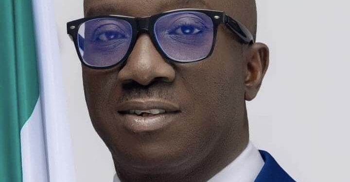 ENOGIE’S PALACE CONGRATULATES  HIS EXCELLENCY ON HIS SUCCESSFUL INAUGURATION AS THE EXECUTIVE GOVERNOR OF EDO STATE.