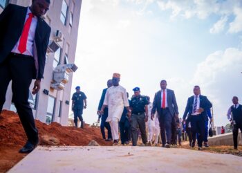 Gov Okpebholo appreciates Bola Ahmed Tinubu for support