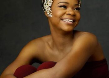 Jumoke Orisaguna: From Bread Seller to Broadcaster – A Remarkable Comeback Story