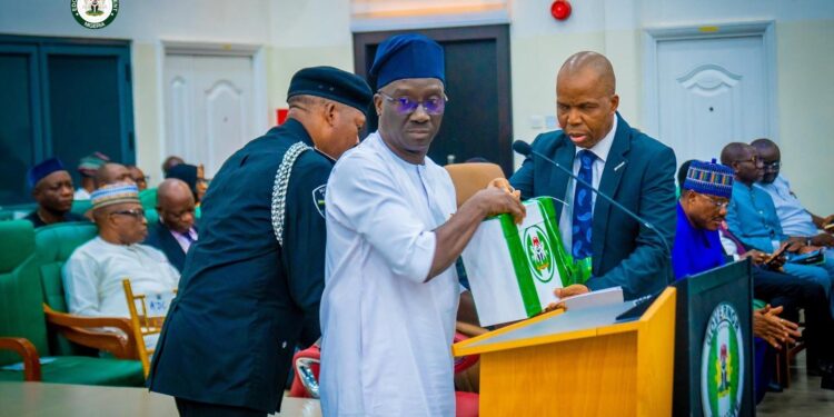 Edo state: Governor presents budget for 2025 fiscal year, which amounts to billions of naira