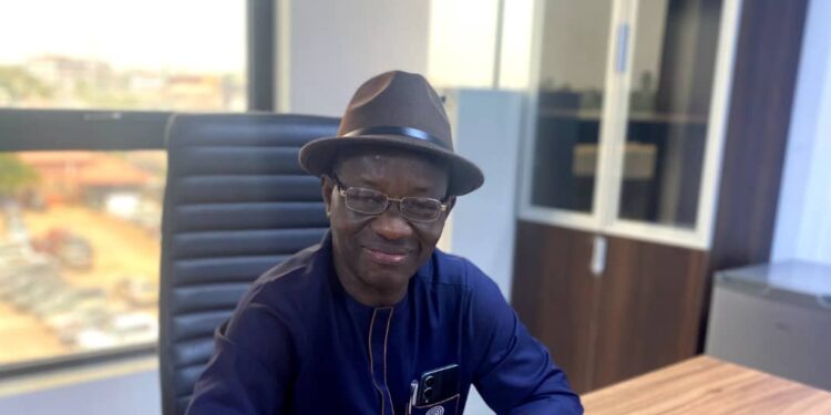 Hon. Paul Ohunbamu Assumes office as Commissioner for Information and Communication