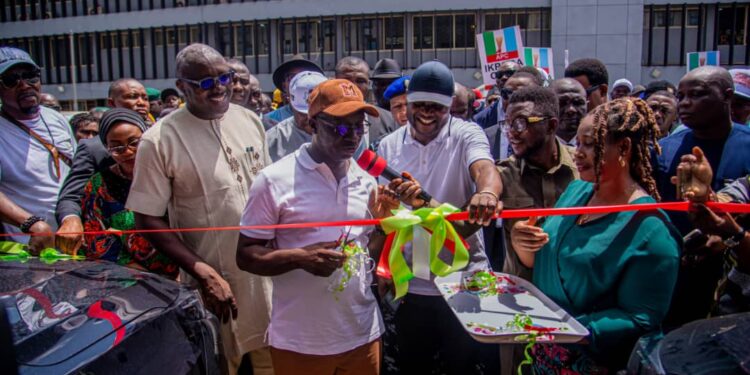 Okpebholo Assures Non-Interference in LG Funds, Presents 17 SUVs to Edo Council Chairmen