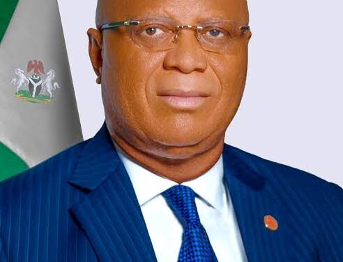 AKWA IBOM GOVERNOR  OFFICIALLY DEFECTS TO APC
