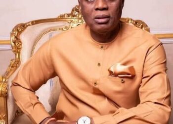 GOVERNOR OKPEBHOLO CELEBRATES DR. PIUS ODUBU ON HIS BIRTHDAY