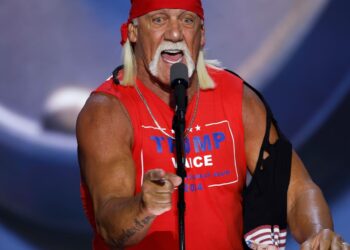 Wrestling Icon Hulk Hogan Dies at 71