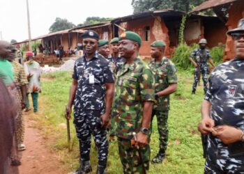 Edo CP, Army Command Visit Ahor and Uselu N’ Ahor Over Boundary Dispute, Urge Calm