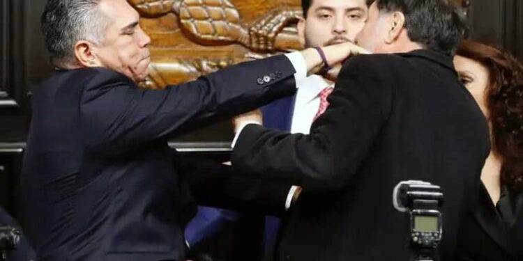 Mexican Senators Clash in Heated Debate Over U.S. Military Intervention Allegations