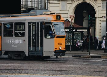 Turin City Council Backs Proposal for Multiple Subway Rides on Single Ticket