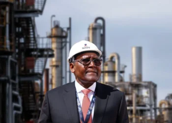 Dangote Refinery Slashes Petrol Price, Begins Direct Supply to States