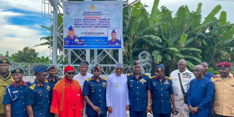 Nigerian Air Force Commissions 35,000-Litre Borehole in Ohe Community