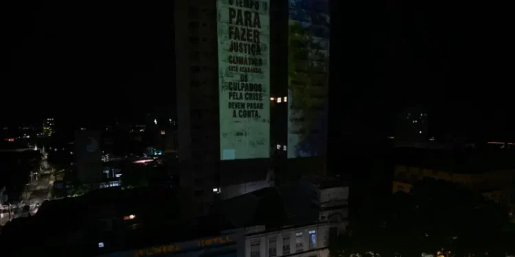 US state leaders take the stage at UN climate summit – without Trump