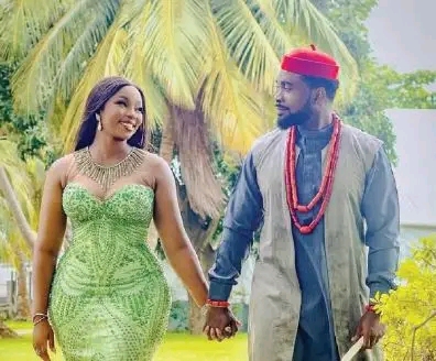 “Aliko Dangote’s Private Life Revealed: Marriages, Family, and the Woman in His Heart.”