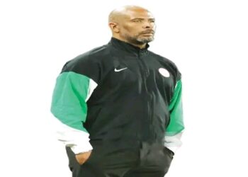 “Oyo Approves ₦900 Million Counterpart Funding for 68km Rural Roads; Super Eagles Coach Eric Chelle Clarifies $130,000 Salary Position”