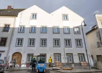 Austria Converts Hitler’s Birthplace into Police Station, Sparking Mixed Reactions