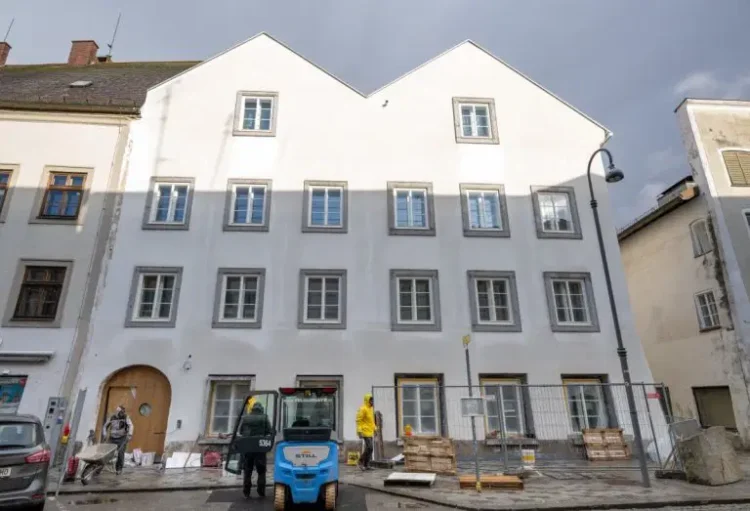 Austria Converts Hitler’s Birthplace into Police Station, Sparking Mixed Reactions
